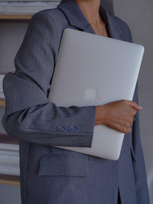 Technological Innovations Shaping Smart Fashion