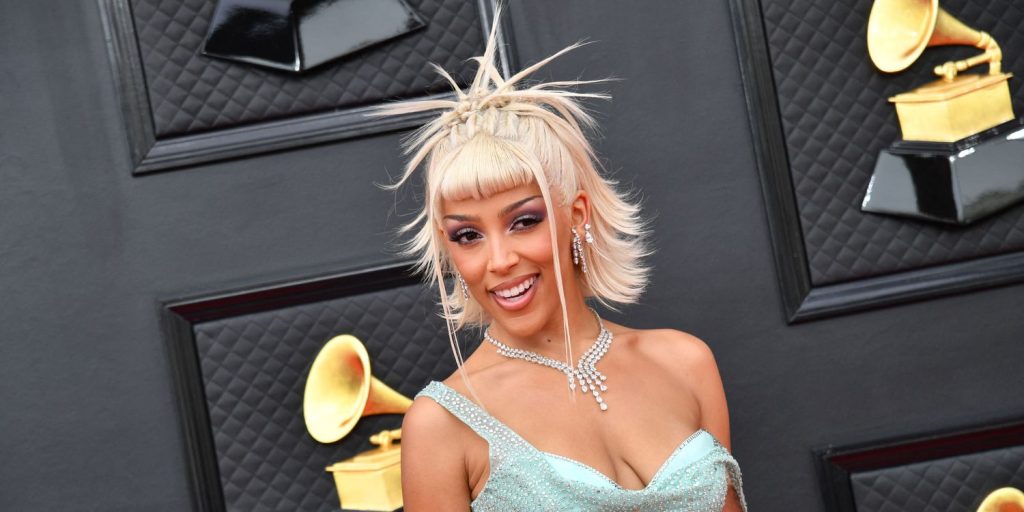 13 Y2K Hair Looks We’re Loving Again in 2025