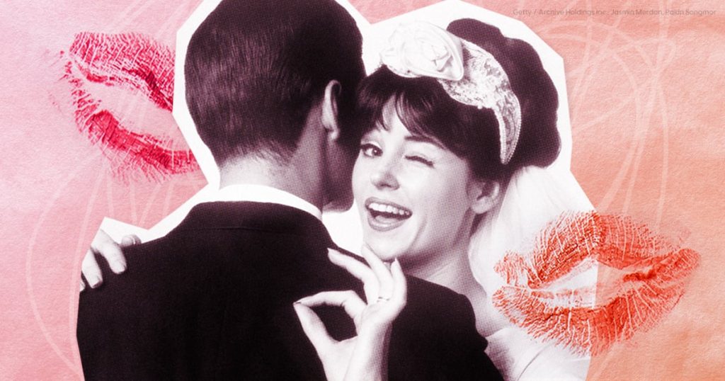 16 Ways People Found Out Their Partner Was Cheating on Them