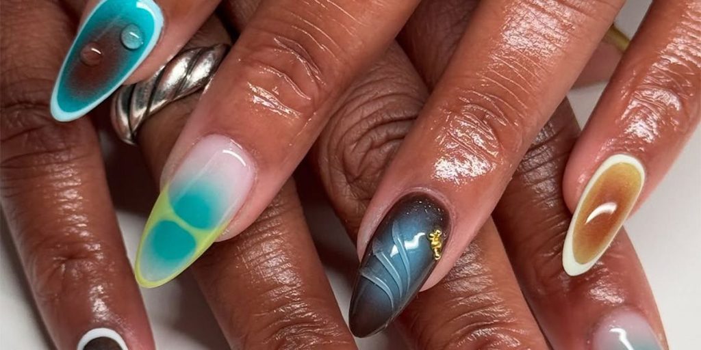 21 Vibrant August Nail Designs to Try, From Coral Swirls to Peridot Tips