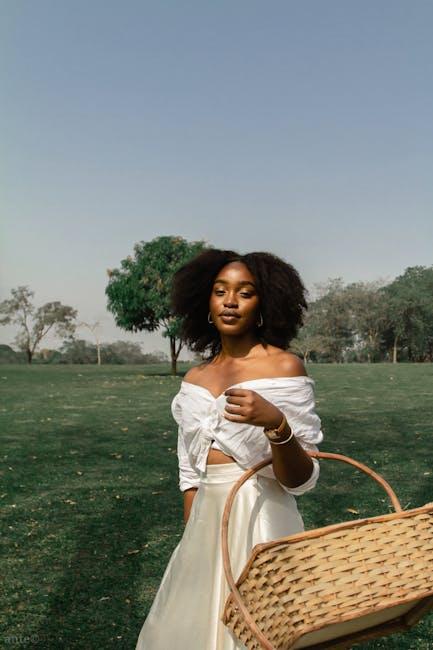 Where to Find Authentic Pieces Behind Famous Throwback Ensembles