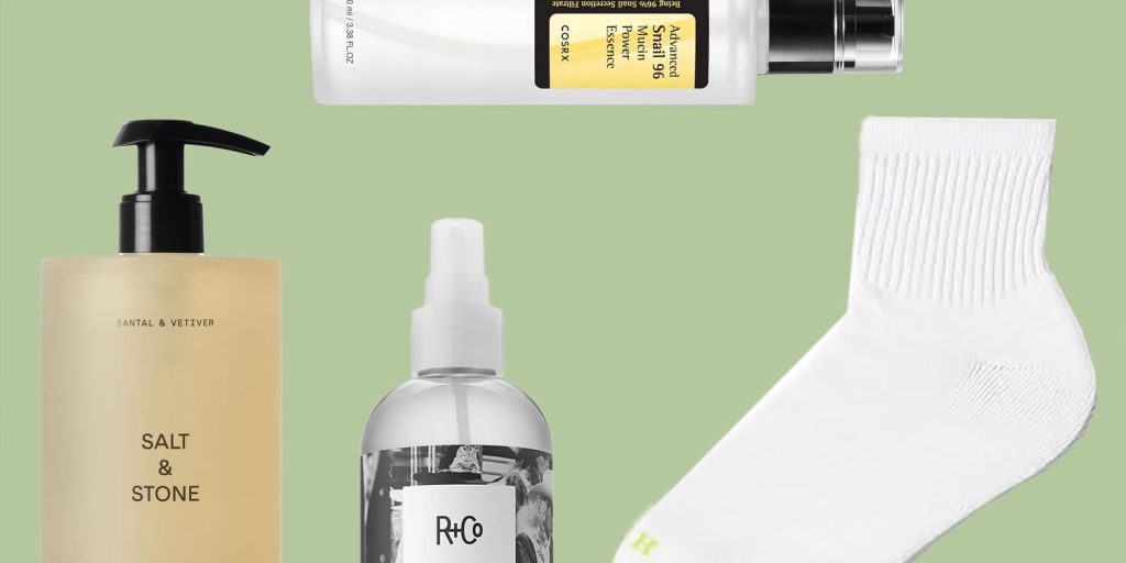 8 Amazon Fashion and Beauty Finds an Editor Reorders From $17