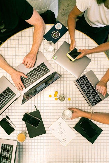 Strategic Approaches to Collaborating with Influencers for Hashtag Promotion