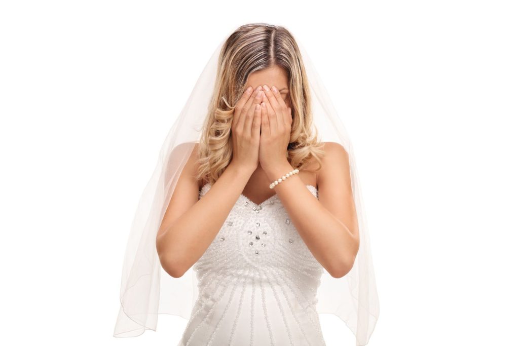 Bride Excludes Sister from Her Wedding, Feels Bad for 'Innocent' Brother-in-Law