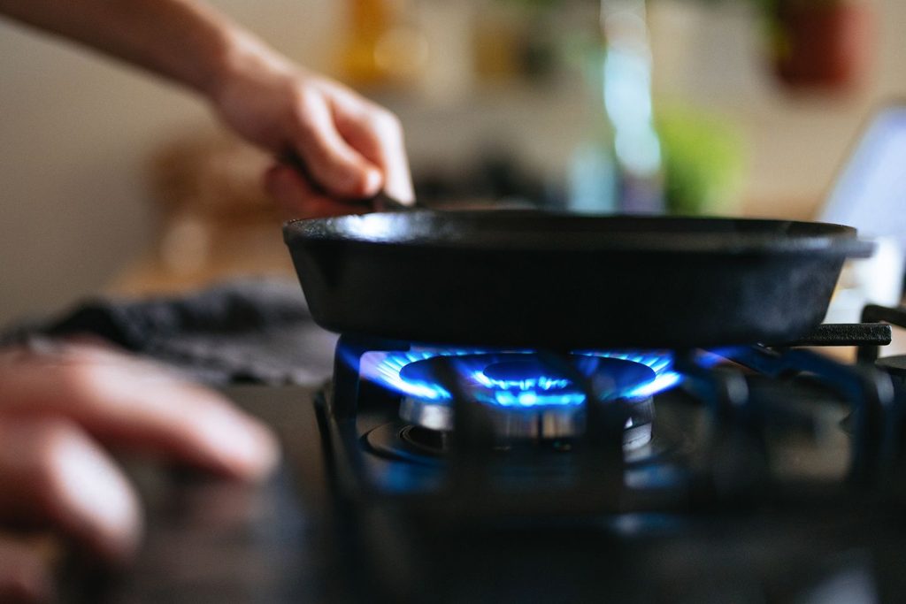Dad Accidentally Sets Himself on Fire While Cooking for 4-Year-Old Daughter