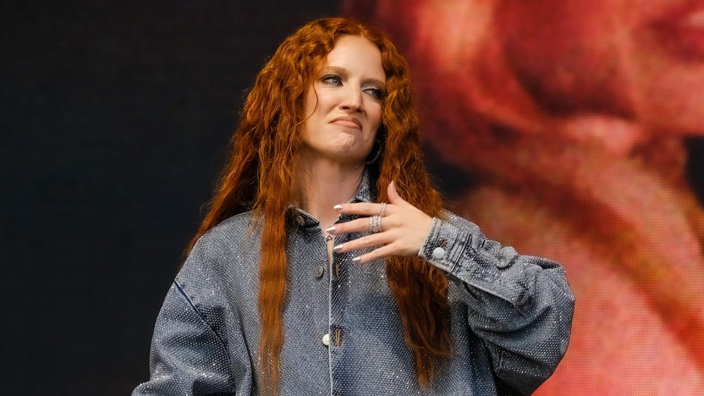 Jess Glynne Slams White House Using Jet2 Holiday Trend for ICE Meme
