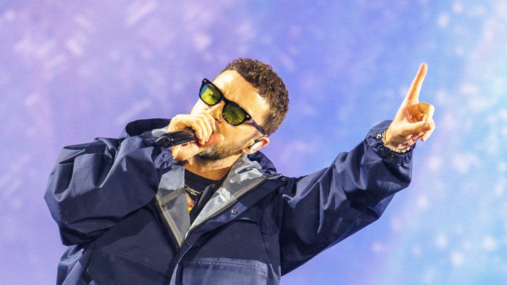 Justin Timberlake Reveals Lyme Disease Diagnosis Amid Tour Backlash. Here's What You Need to Know
