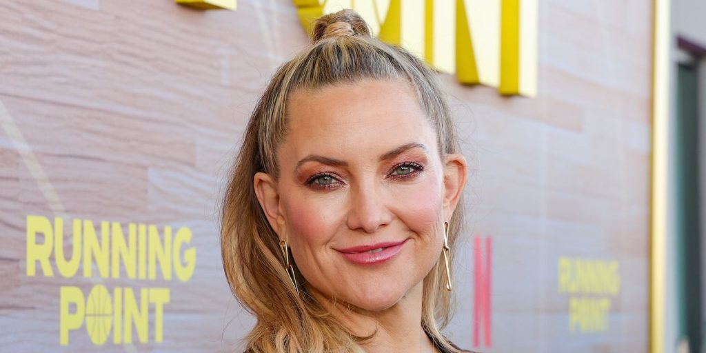 Kate Hudson Debuts Flippy Layered Bob, Her Shortest Haircut in Years