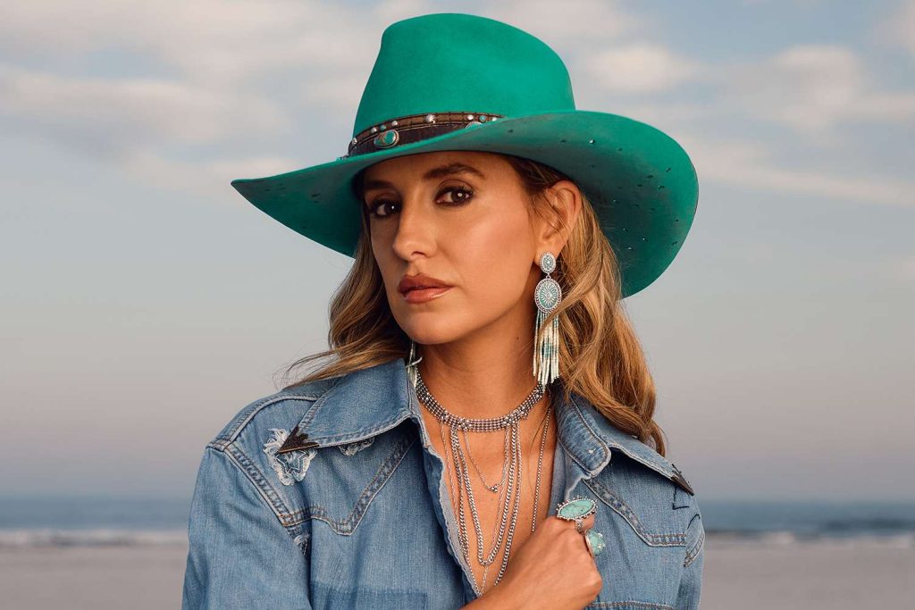 Lainey Wilson Debuts Jewelry Line (Exclusive)