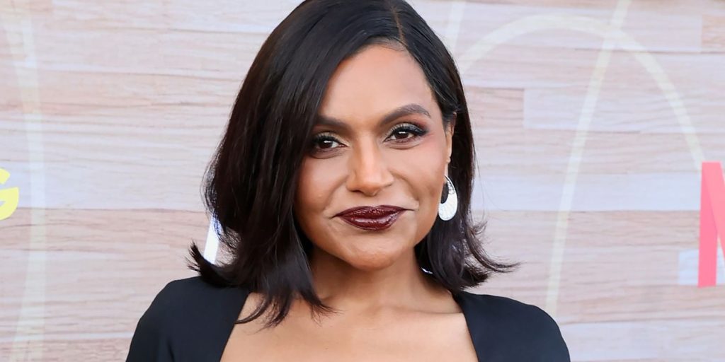Mindy Kaling Wore Quince’s Mongolian Cashmere Tee