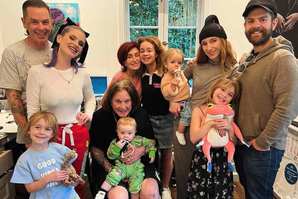Ozzy Osbourne Seen with Daughter Kelly and Grandson in Video 2 Days Before Death