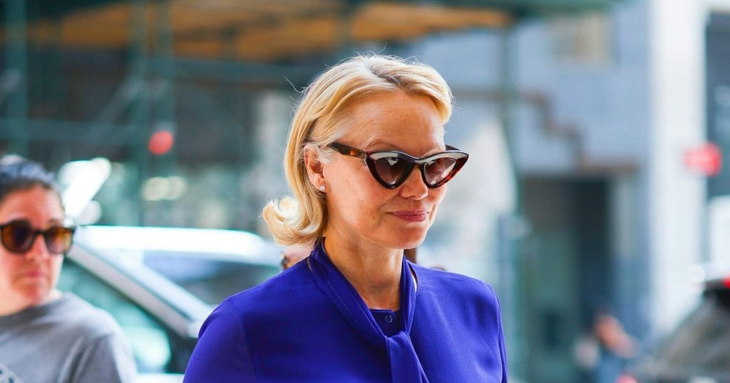 Pamela Anderson Teaches a Lesson in Monochrome Dressing for Summer