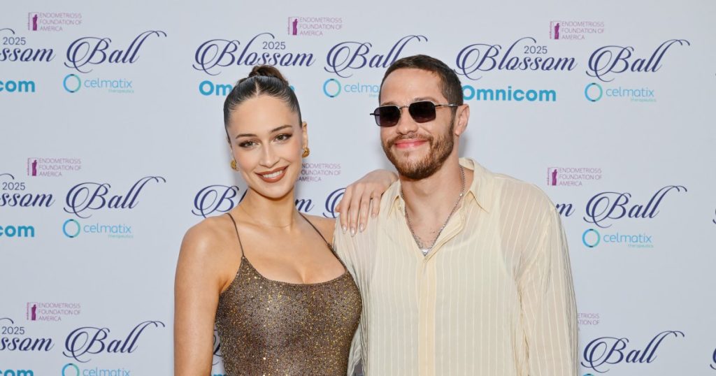 Pete Davidson Is Expecting 1st Baby with Girlfriend Elsie Hewitt