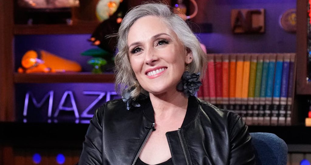Ricki Lake Shares Side by Side Photos of Face & Neck Lift On 1 Year Anniversary of Surgery | Ricki Lake | Just Jared: Celebrity News and Gossip