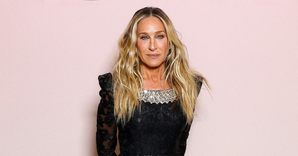 Sarah Jessica Parker Wears Carrie Bradshaw's Favorite J'adore Dior Tank