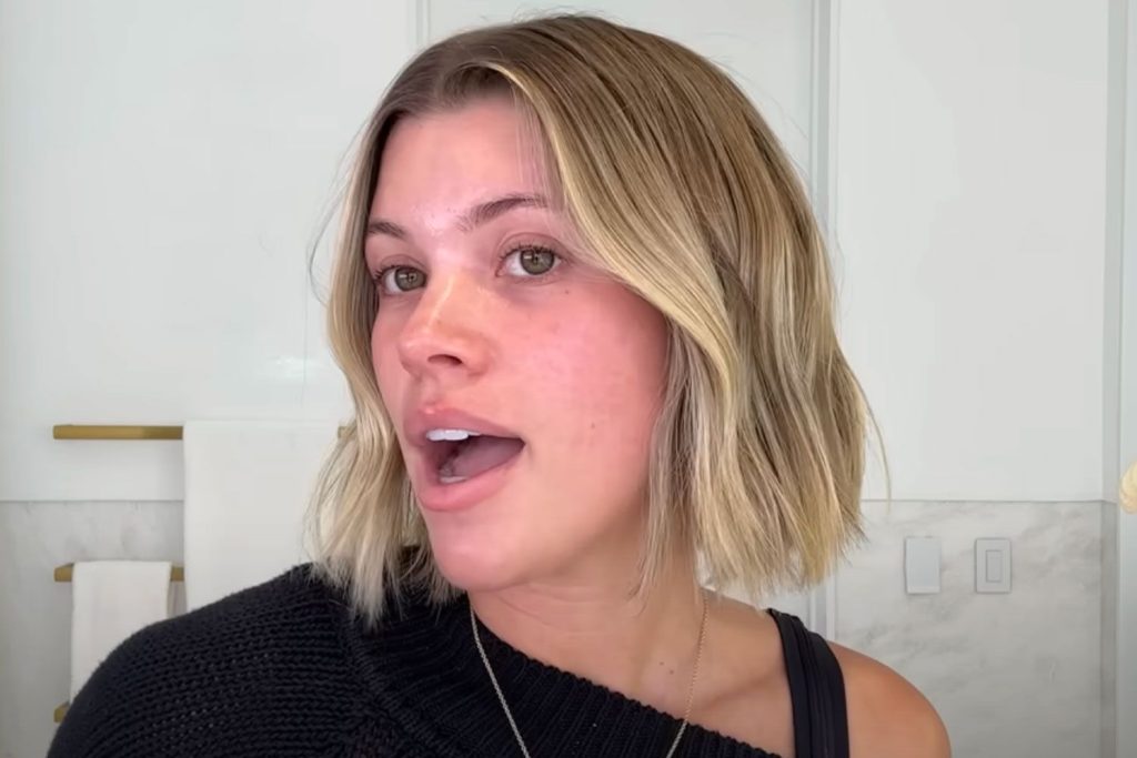 Sofia Richie Grainge Says Motherhood Made Her Feel 'Confident' About Going Makeup-Free