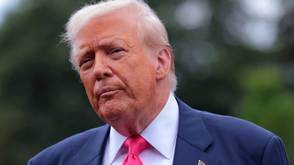 Trump Sues Murdoch, Dow Jones Over WSJ Report on Epstein Letter