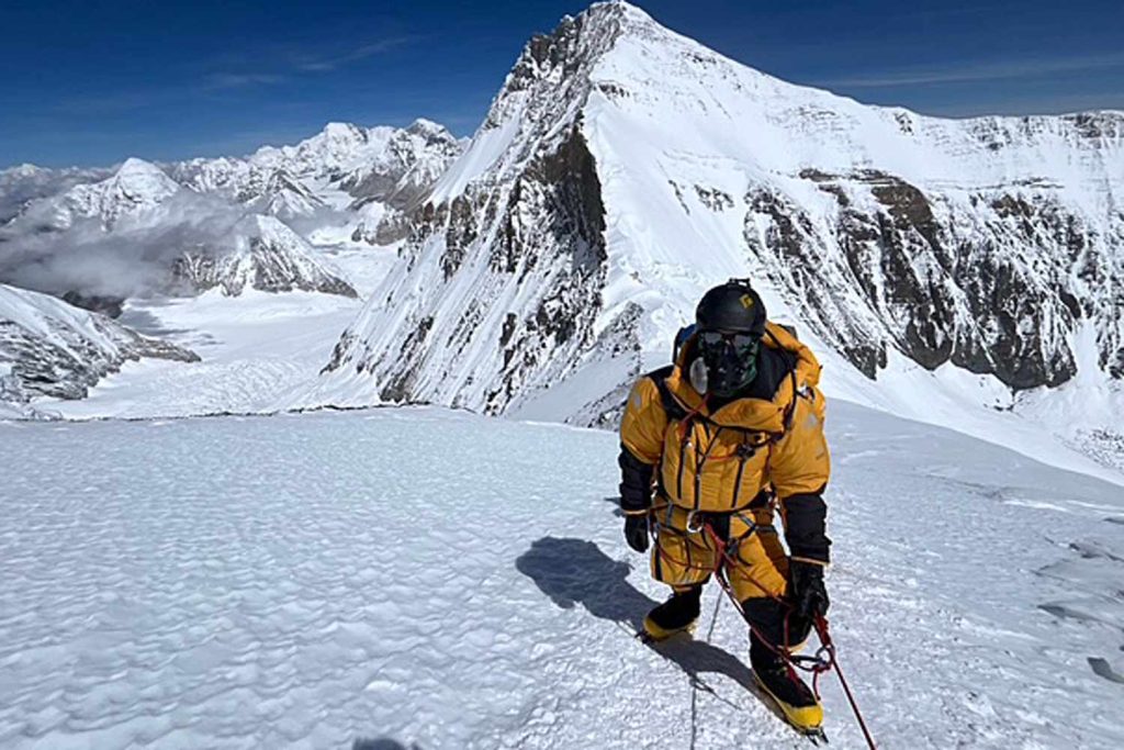 Why TV Reporter Climbed Mount Everest, Then Did 22 Pushups (Exclusive)