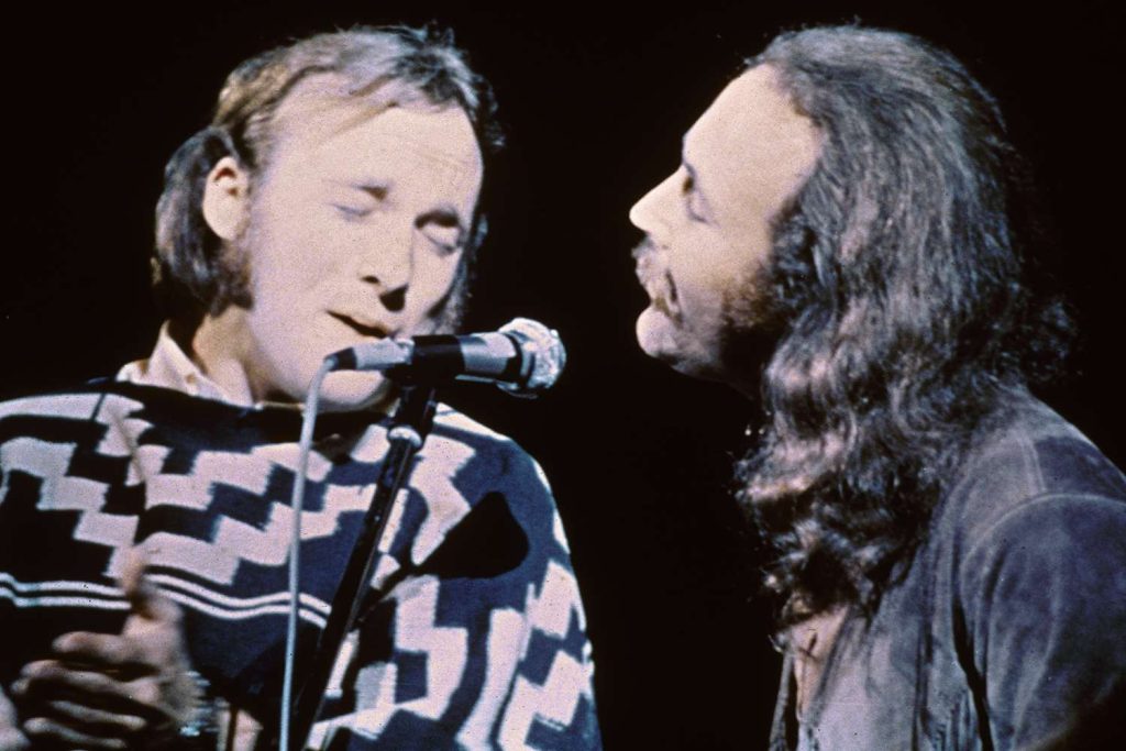 12 Iconic Woodstock Photos of the Legendary 1969 Festival