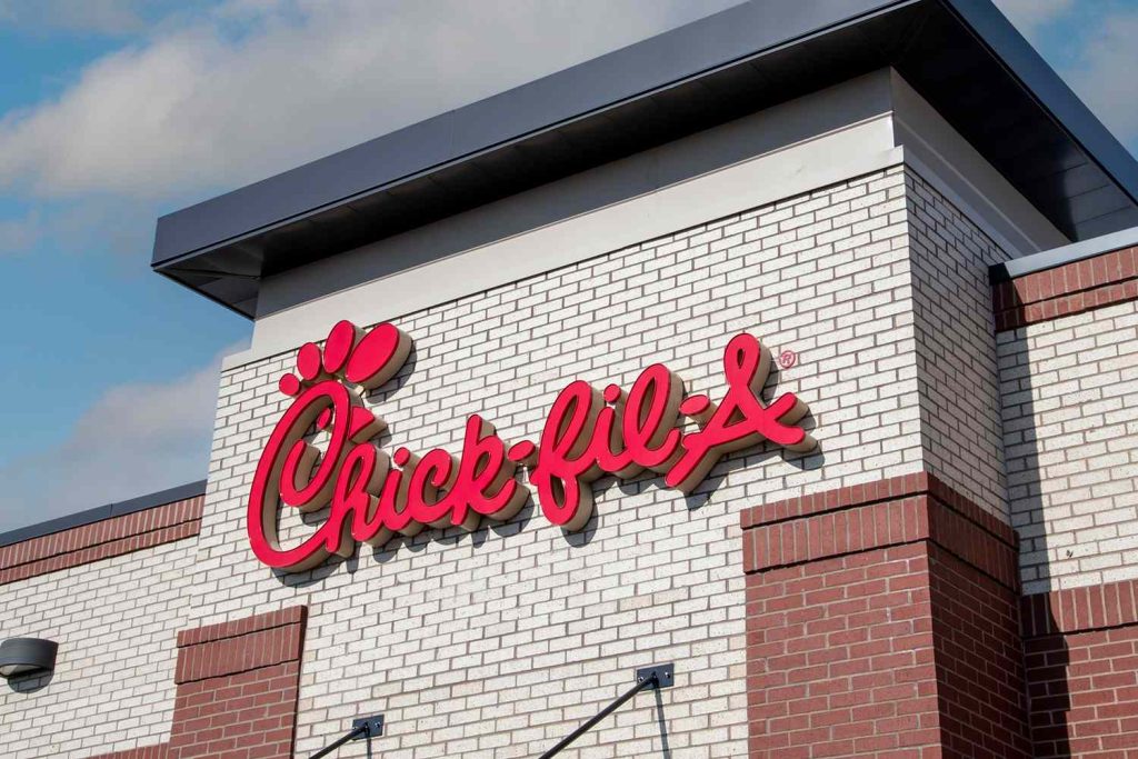 A Chick-fil-A Is Requiring Minors to Have an Adult Chaperone