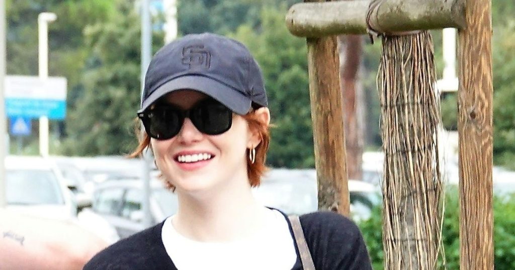 Emma Stone and Husband Dave McCary Bring New York Couples Style to Italy