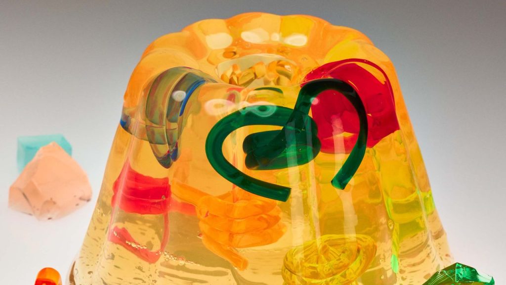 Eye Candy or Real Candy? Summer’s Most Hi-Fi Accessories in Hi-Dye Food