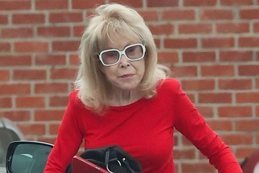 'I Dream of Jeannie' Star Barbara Eden Seen in L.A. on 94th Birthday: Photo