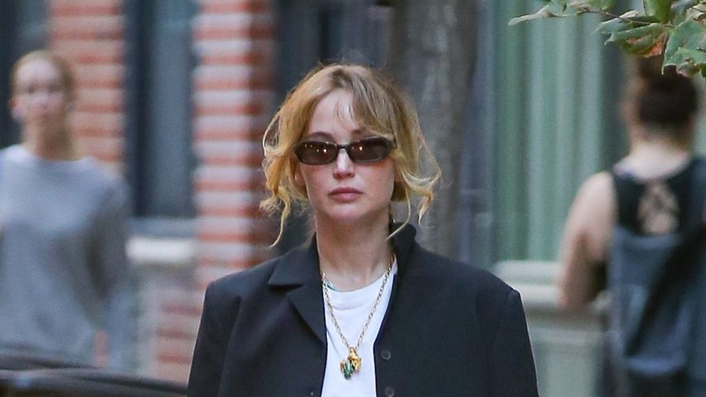 Jennifer Lawrence Zhuzhes Up a White Tee for Date Night