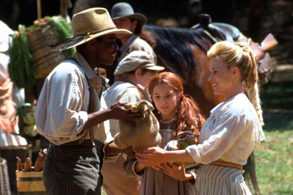 Patricia Arquette Admits She Was 'Too Short' to Stay on Her Horse in 'Holes'