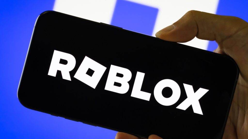Roblox Faces Backlash After Banning User for 'Hunting' Sex Predators