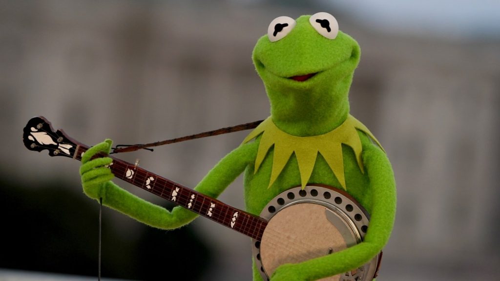 The Muppets Heading to Broadway With Illusionist Rob Lake