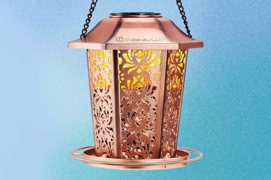 This $19 Bird Feeder Doubles as an Outdoor Light