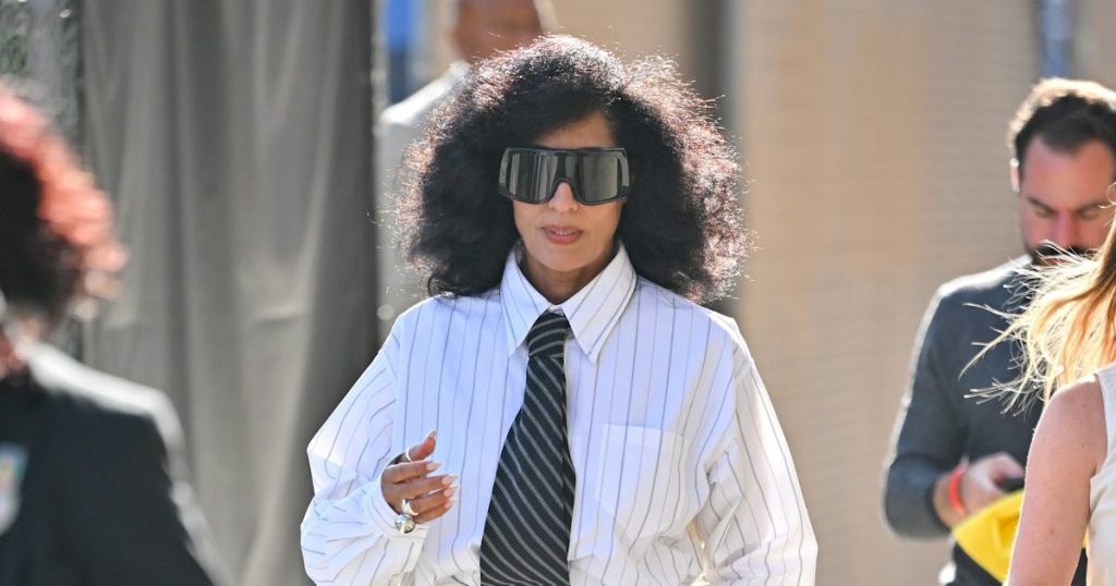 Tracee Ellis Ross's Big, Baggy Pants Make Her a Menswear Boss