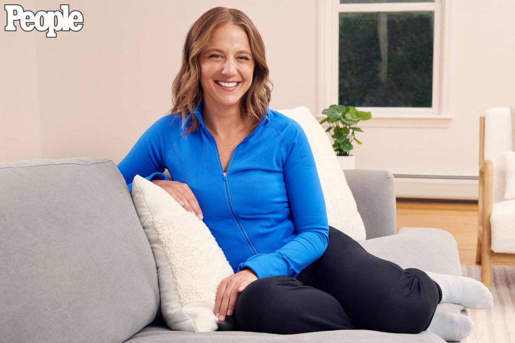 After Breast Cancer Spread to Her Bones, Ali Feller Is Doing 'Anything I Can to Be Here for My Daughter'