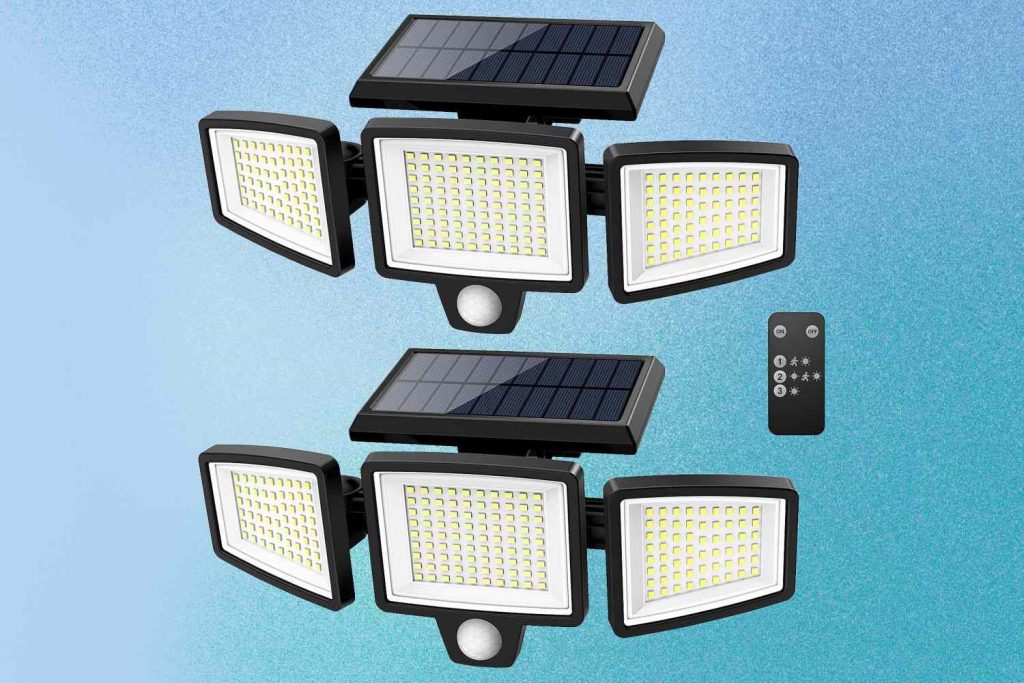 Amazon’s Best-Selling Outdoor Solar Lights Are on Sale