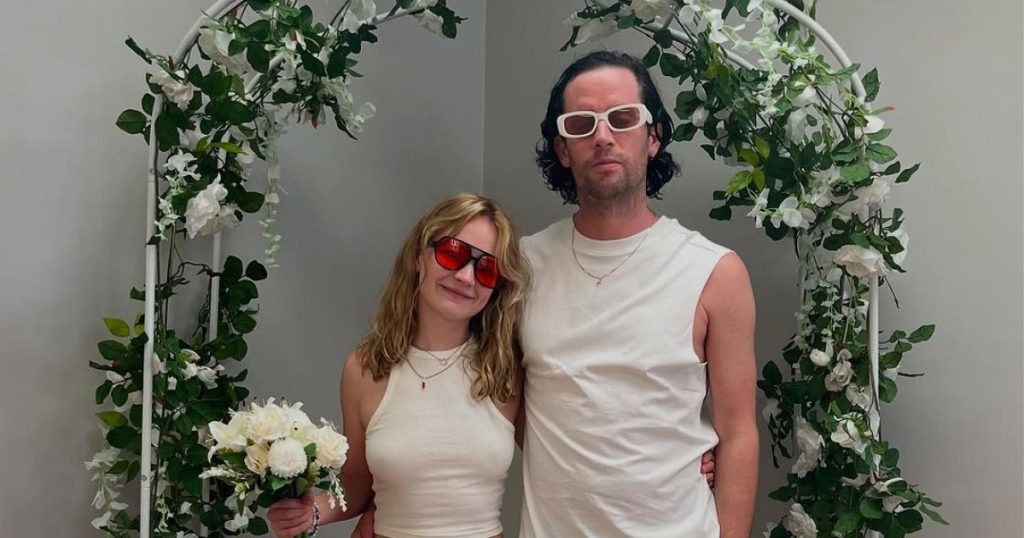 Britt Robertson-Floyd Makes Sweet Announcement 3 Years After Wedding