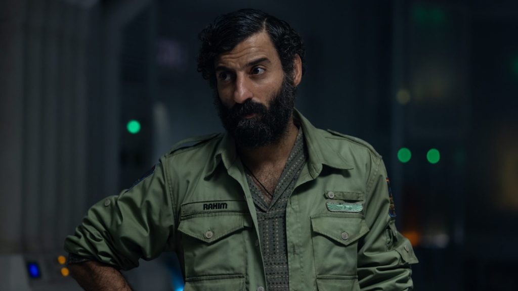 Earth' Creator on That Stand-Alone 'Alien' Movie Episode