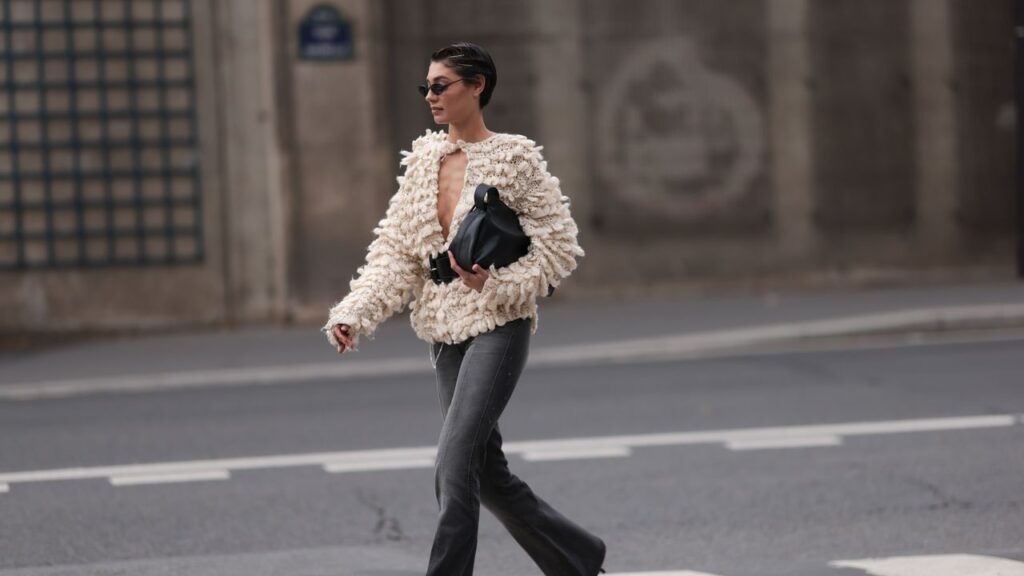 How to Style Flare Jeans in 2025 for Your Chicest Season Yet