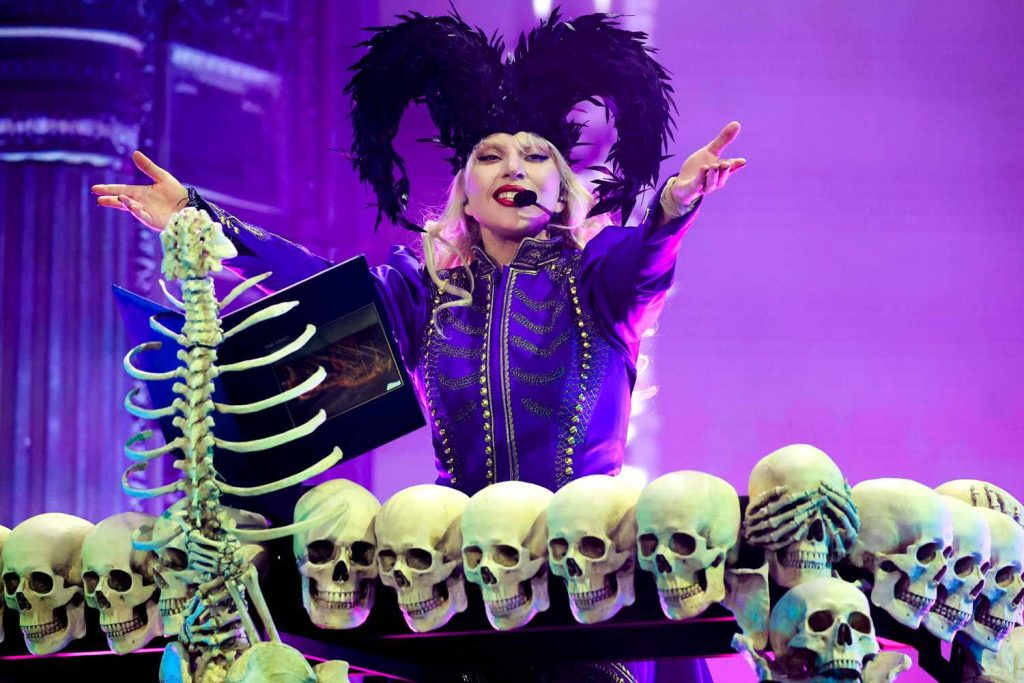 Lady Gaga Set to Perform at MTV VMAs for the First Time in 5 Years