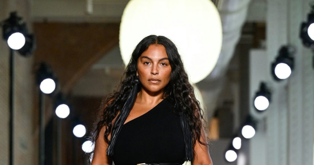 Michael Kors Spring 2026 Show Is a Lesson in PTO Dressing