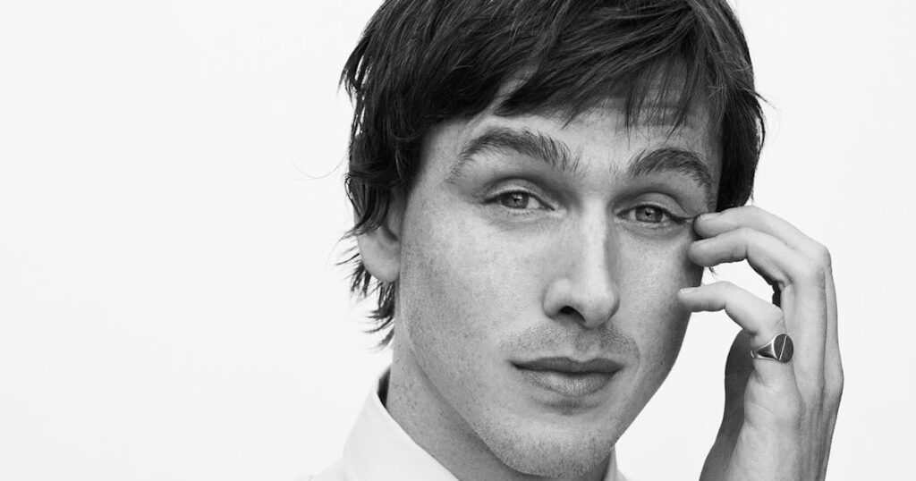 Harris Dickinson on His Directorial Debut 'Urchin' and Playing John Lennon in Sam Mendes’s Beatles Films