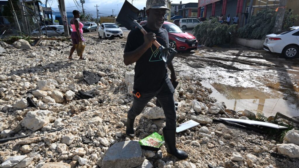 Hurricane Melissa Wreaks Havoc on Jamaica’s Reggae Community Hurricane Melissa Wreaks Havoc on Jamaica's Reggae Community
