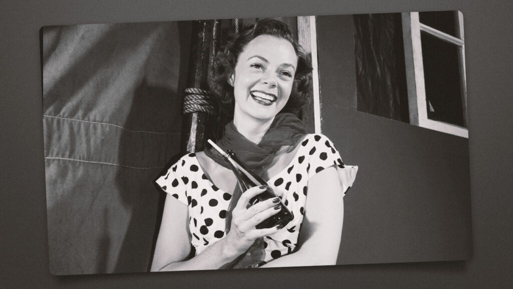 June Lockhart, Beloved Mom on ‘Lassie’ and ‘Lost in Space,’ Dies at 100 June Lockhart