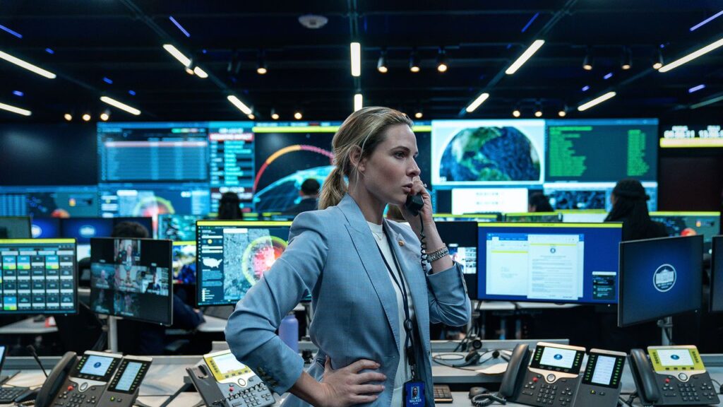 Kathryn Bigelow’s Gripping Netflix Thriller Hits Because It’s So Realistic Kathryn Bigelow’s Gripping Netflix Thriller Hits Because It’s So Realistic