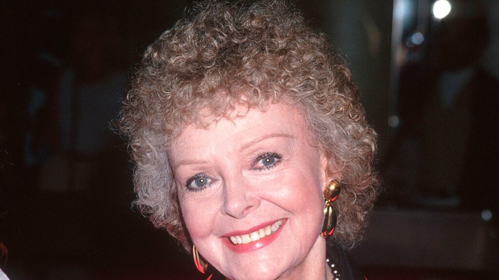 ‘Lost in Space’ Star June Lockhart Dead at 100 'Lost in Space' Star June Lockhart Dead at 100