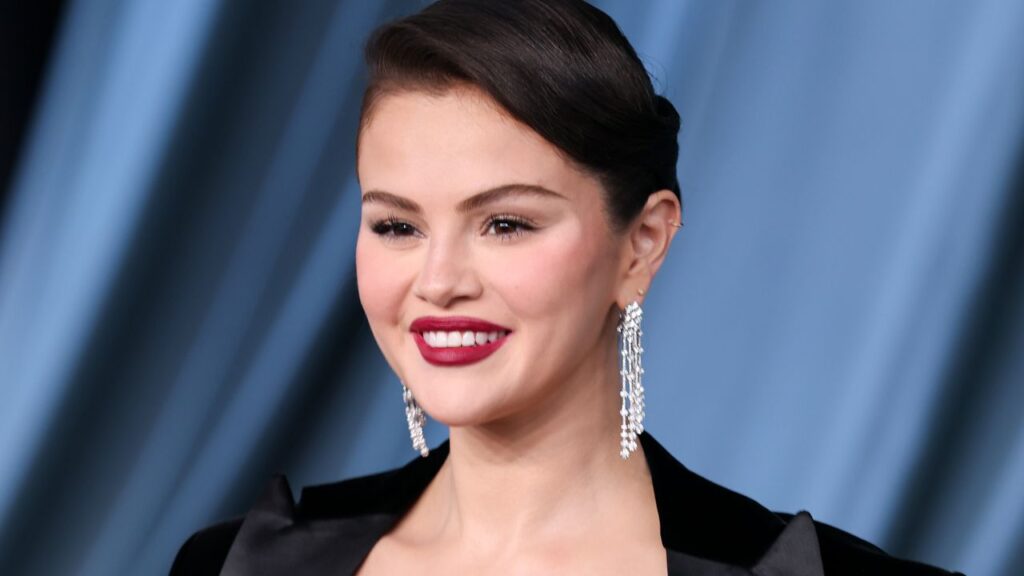 Selena Gomez’s ‘Berry Boudoir’ Mani Perfectly Complements Her New Wedding Ring
