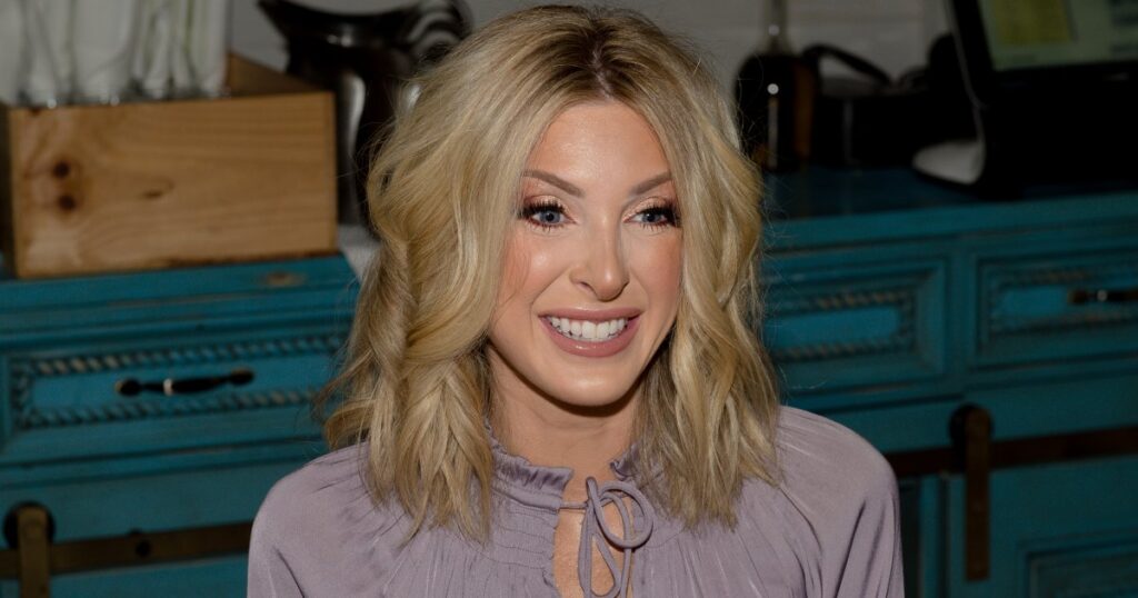 Todd Chrisley’s Daughter Lindsie Breaks Silence on Family Feud