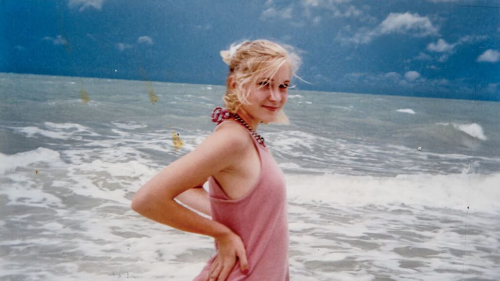 Virginia Giuffre, In Her Own Words: How Ghislaine Maxwell Recruited Me for Jeffrey Epstein at Mar-a-Lago