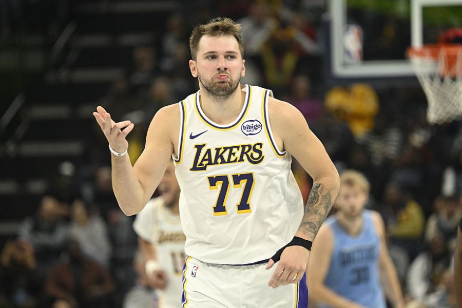 How To Watch San Antonio Spurs vs. Los Angeles Lakers Online How to watch San Antonio Spurs vs. L.A. Lakers online, livestream
