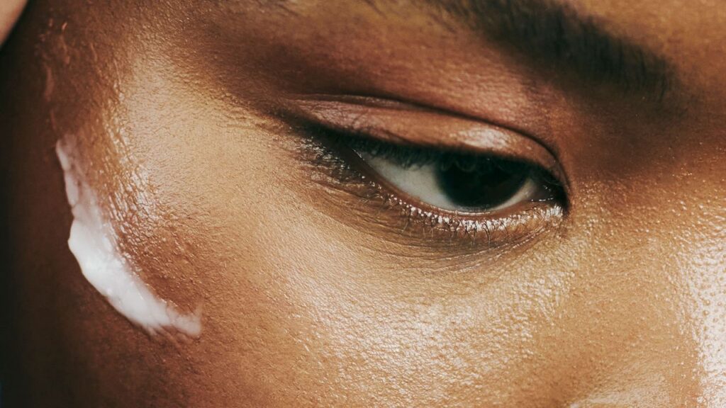 Lactic Acid for Skin: Benefits, Side Effects, and How to Use It Lactic Acid for Skin: Benefits, Side Effects, and How to Use It